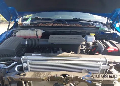 2023 Ram 1500 Big Horn 4X4 6'4 Box from USA, damaged, VIN 1C6RRFBG9PN596157